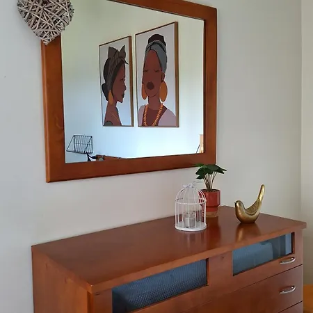 Casa Laranjal * אלבופיירה
