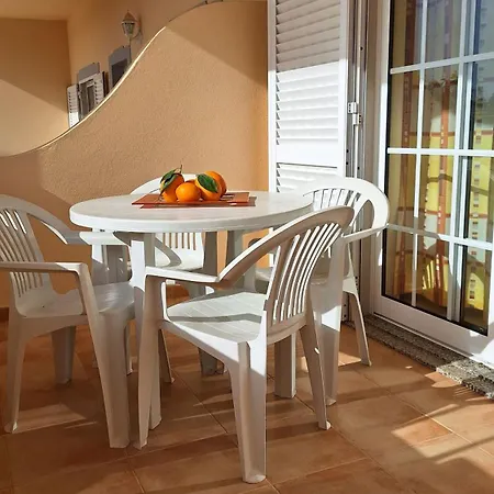 Casa Laranjal * אלבופיירה