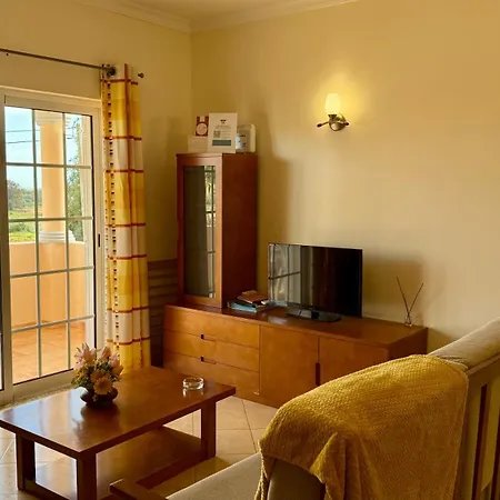 Casa Laranjal *