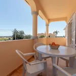 Casa Laranjal דירה