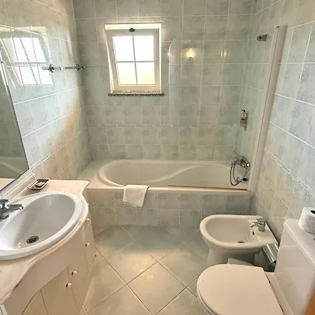 Casa Laranjal Appartement