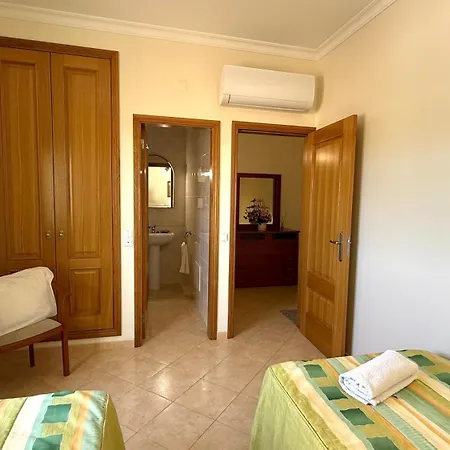 Appartement Casa Laranjal *