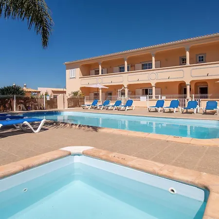 Casa Laranjal