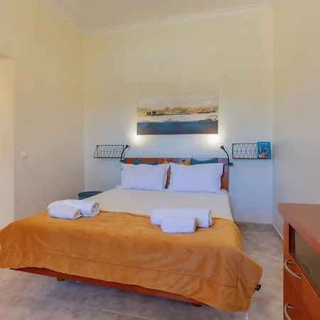 Casa Laranjal דירה אלבופיירה