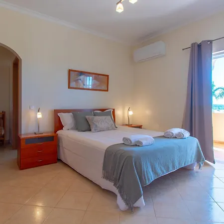 דירה Casa Laranjal