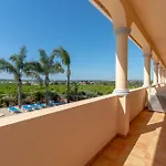 Casa Laranjal *