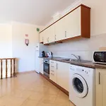 Casa Laranjal Apartment
